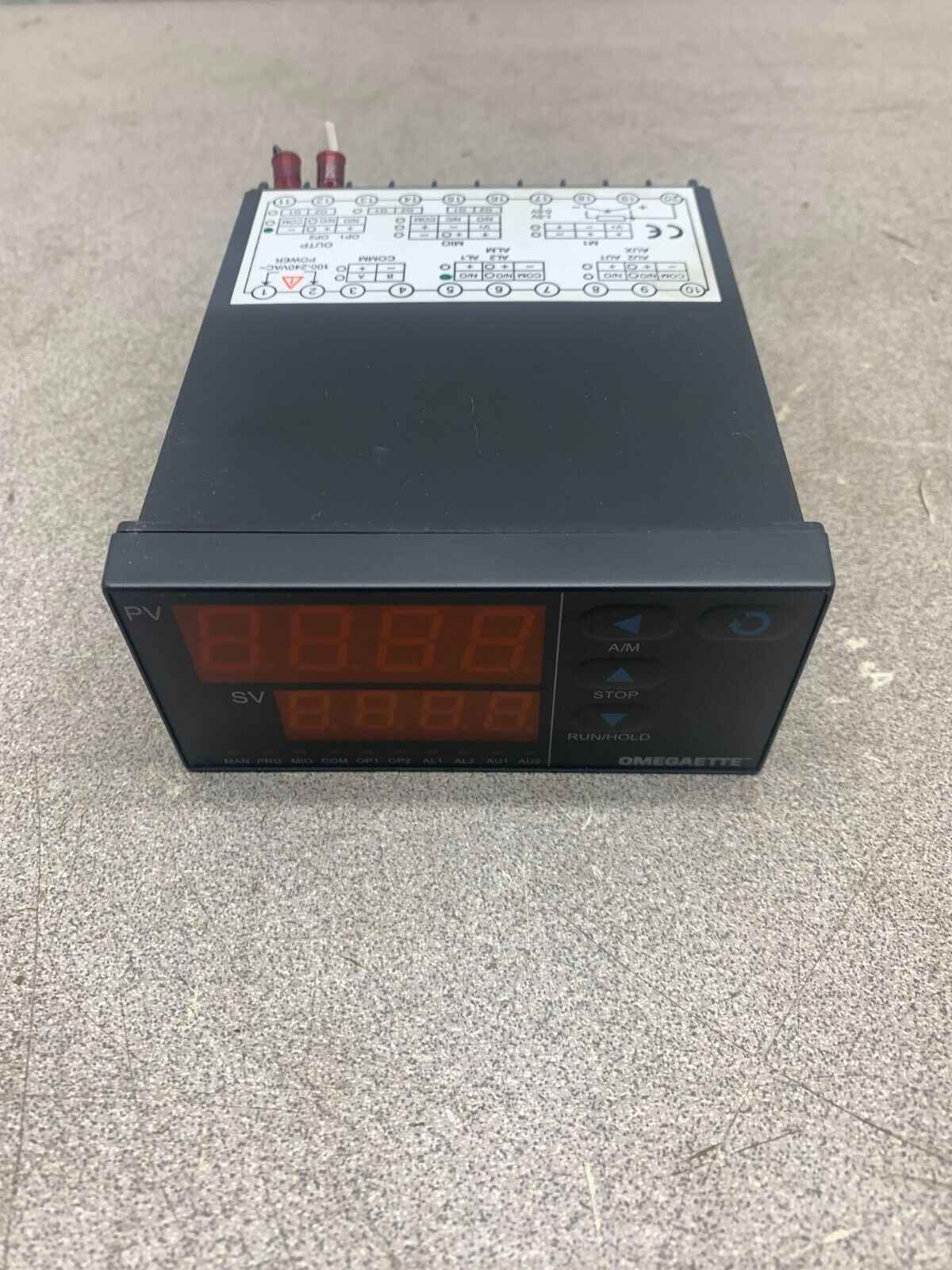 USED OMEGA VENDOR TEMP/PROCESS CONTROLLER CN428H-DC1-R2