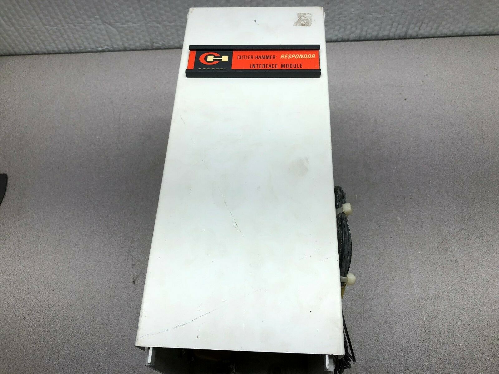 USED CUTLER HAMMER RESPONDER INTERFACE MODULE WITH AMPLIFIER CIRUIT BOARD 81-119