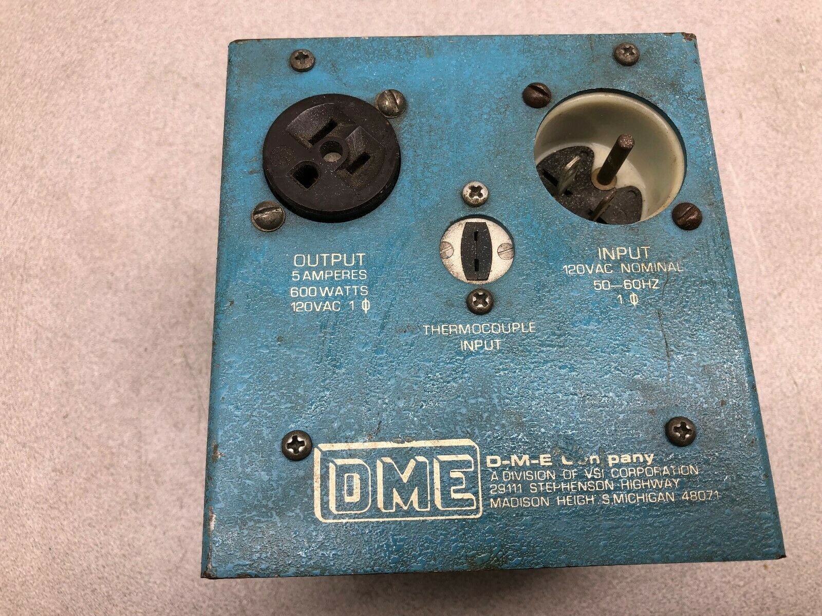 USED DME 120 VAC 20 AMP TEMPERATURE CONTROLLER PFC-5D