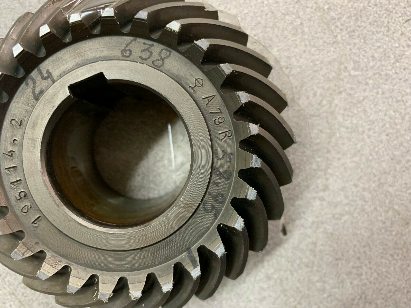 NEW NO BOX EATON A79R 58.95 GEAR 195114.2