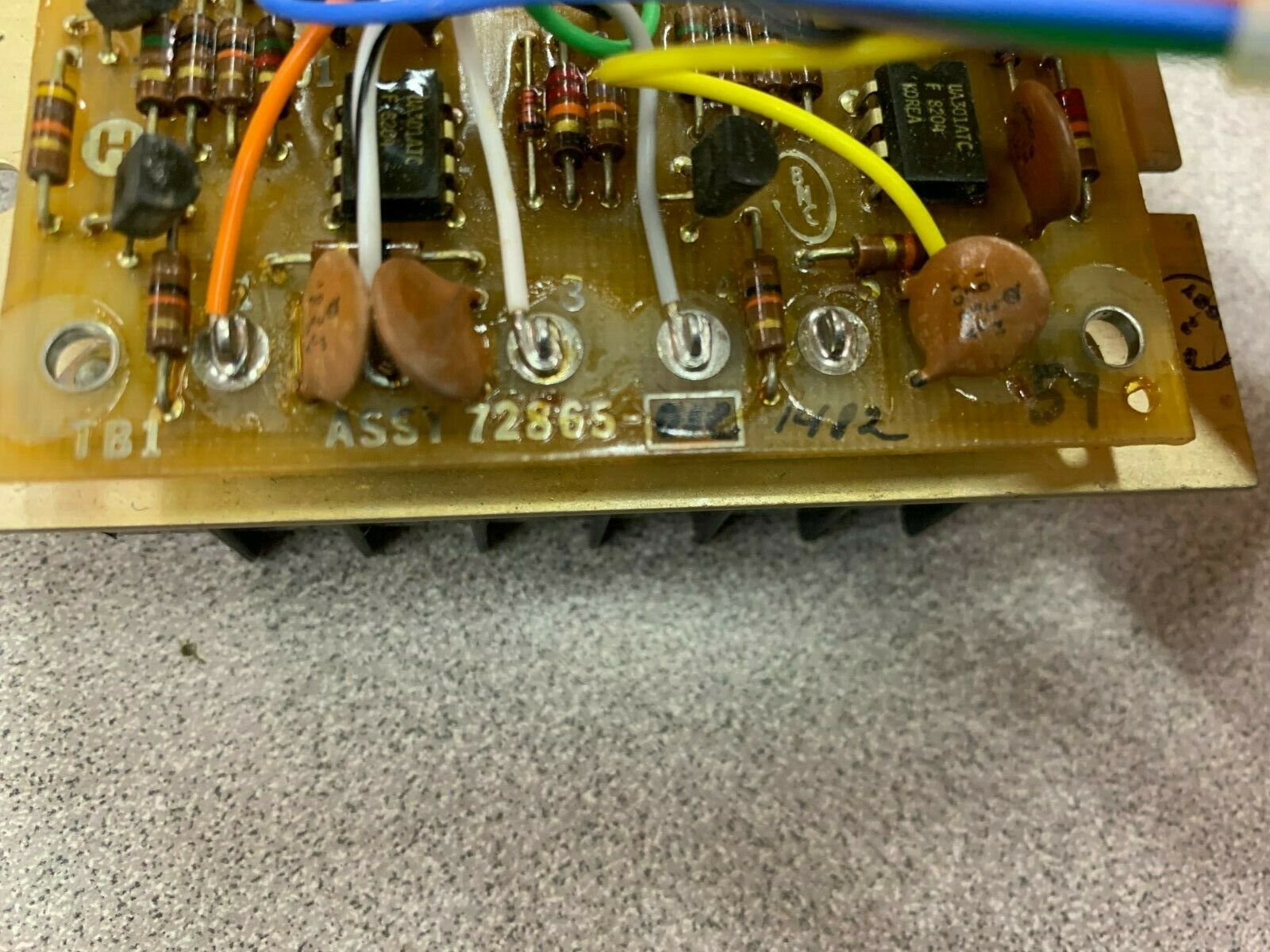 NEW NO BOX BENTLY NEVADA TERMINAL STRIP 72872-01