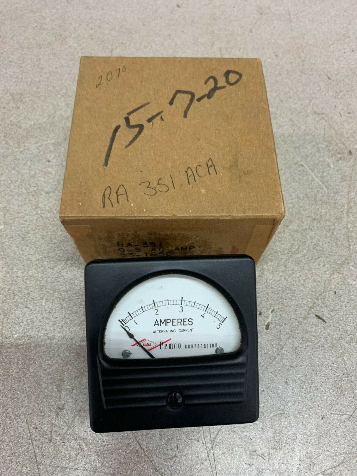 NEW IN BOX WESCHLER RA351 METER 409C676A29